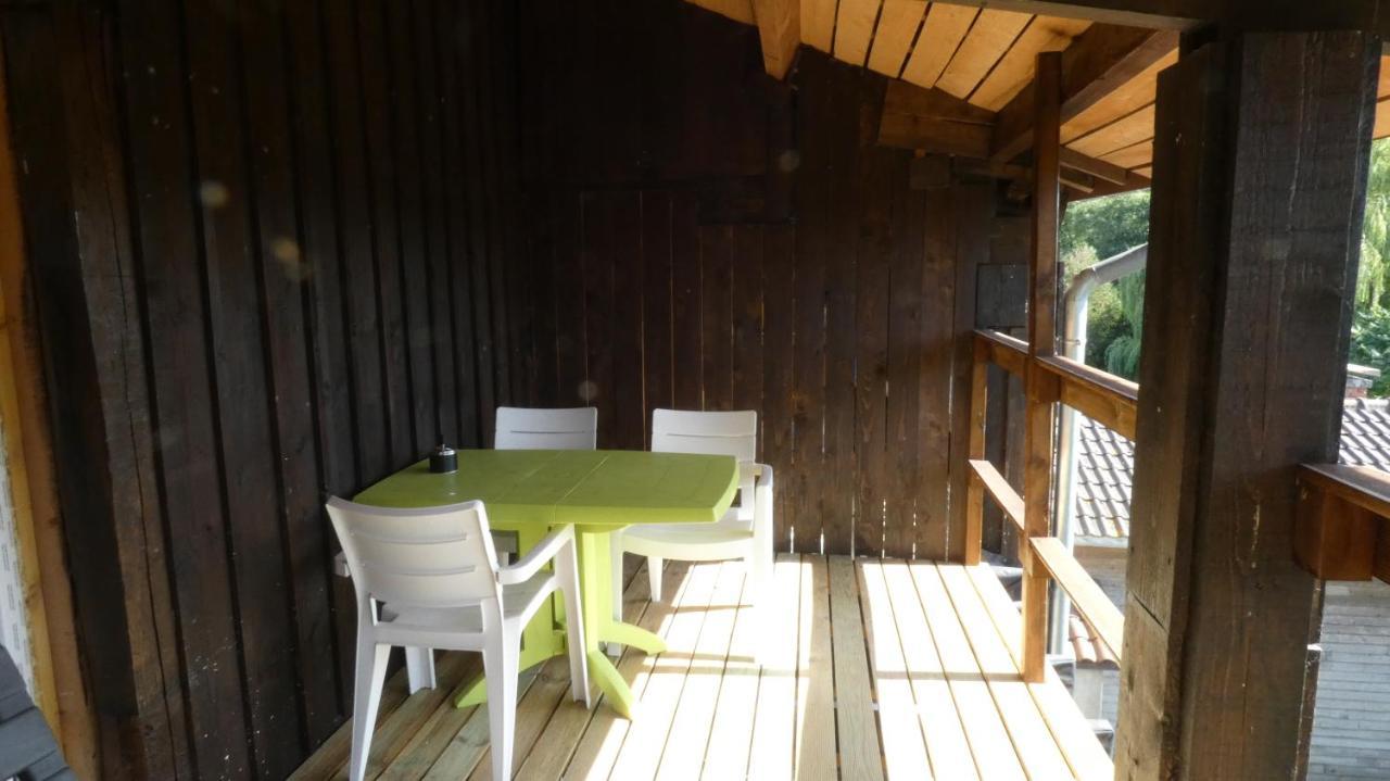 Chatrou Chatelraould-Saint-Louvent Extérieur photo