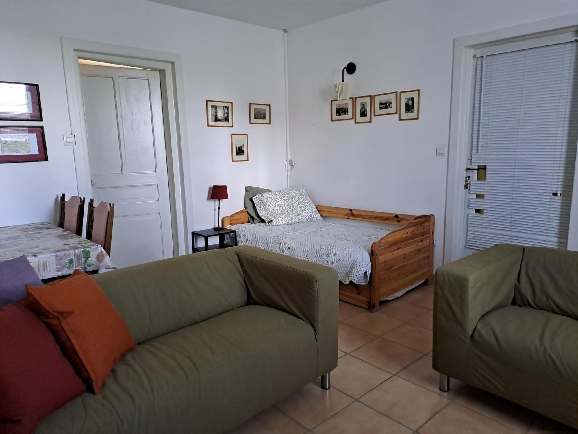 Chatrou Chatelraould-Saint-Louvent Extérieur photo